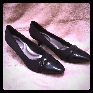 Kelly and Katie black heels